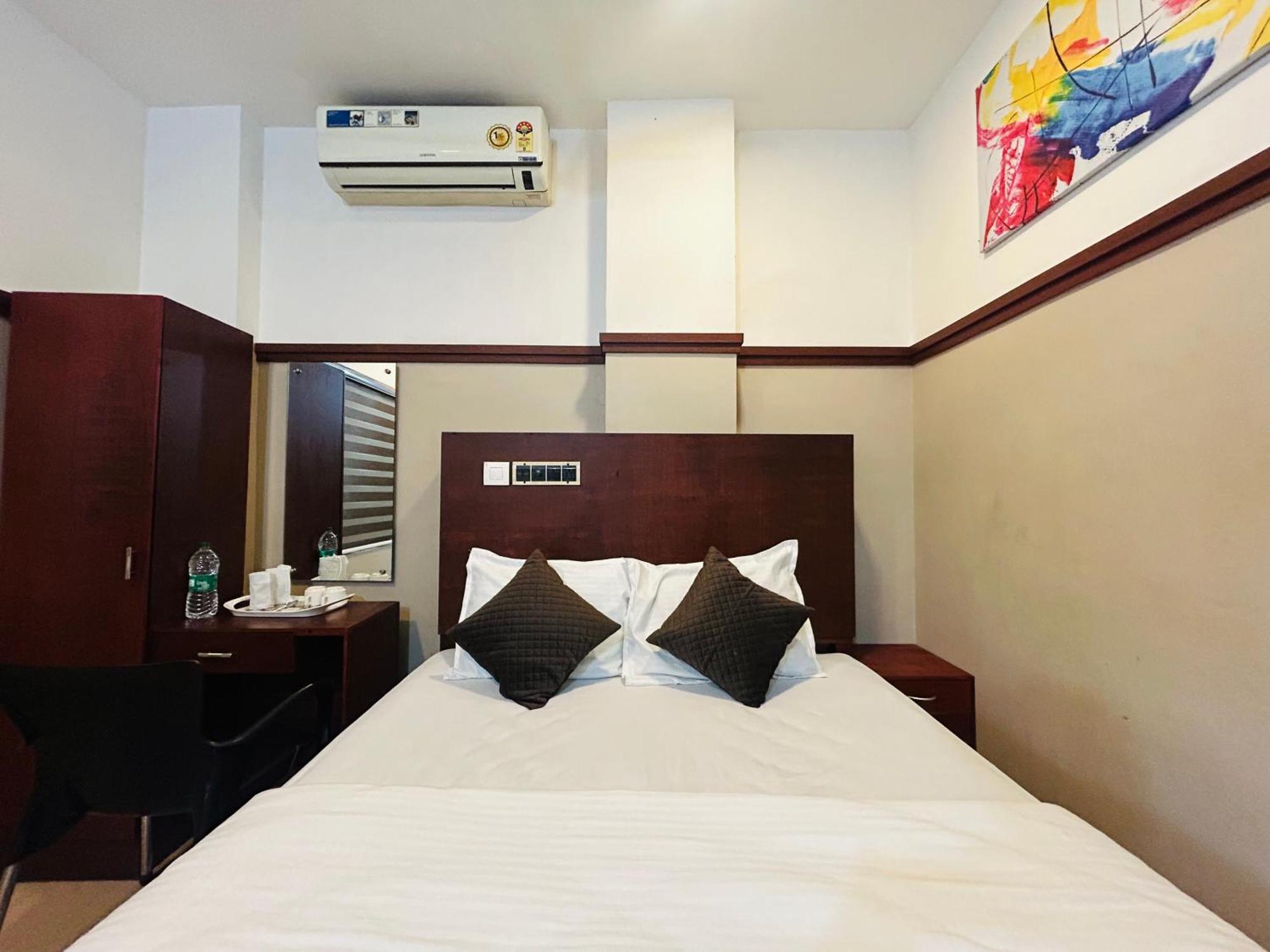 Rio Rooms Medical College كاليكوت المظهر الخارجي الصورة