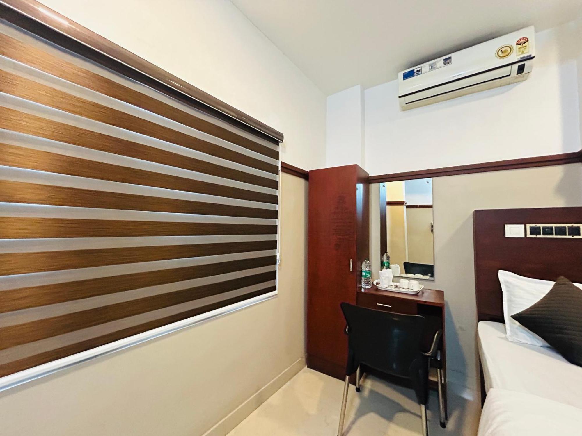 Rio Rooms Medical College كاليكوت المظهر الخارجي الصورة