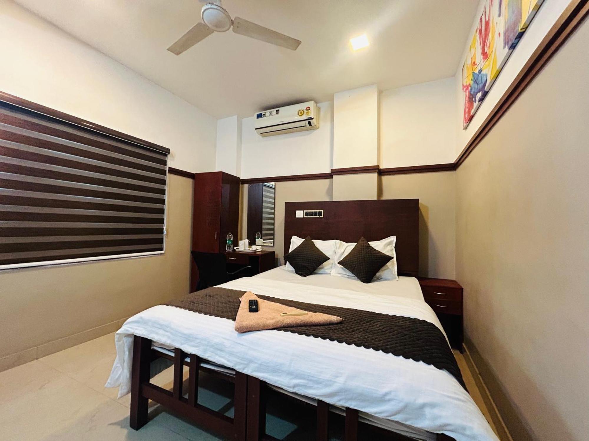 Rio Rooms Medical College كاليكوت المظهر الخارجي الصورة
